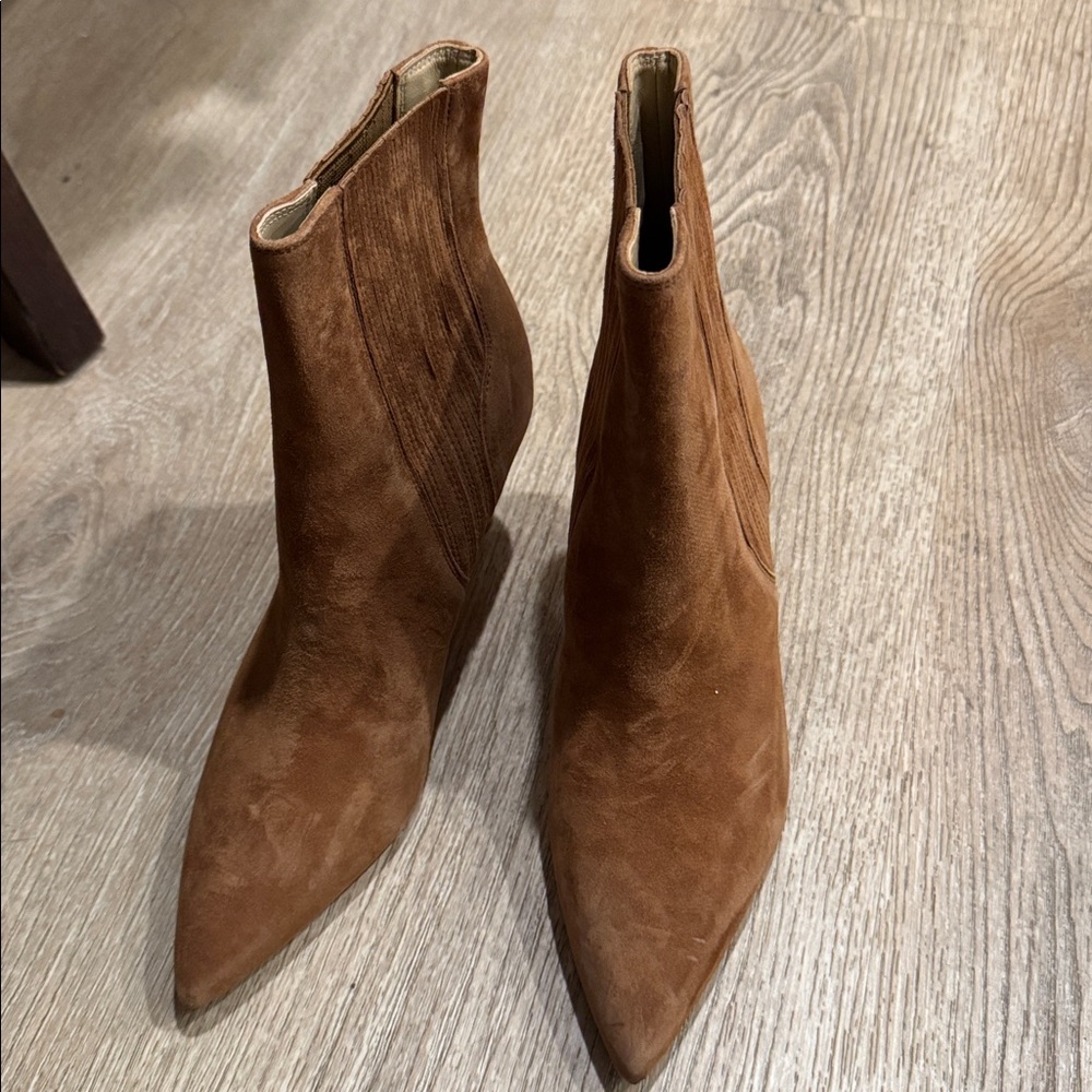 Veronica beard Lisa suede bootie